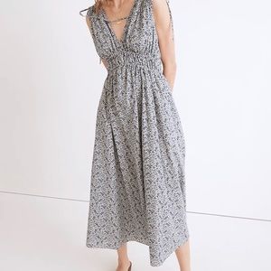 Madewell NWT smocked midi dress, XS